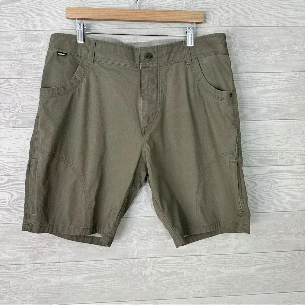 Kuhl Men’s Vintage Patina Dyed Shorts Army Green Size 38